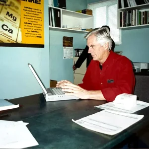 Fernand Fafard toujours soucieux de donner un bon service en 2000